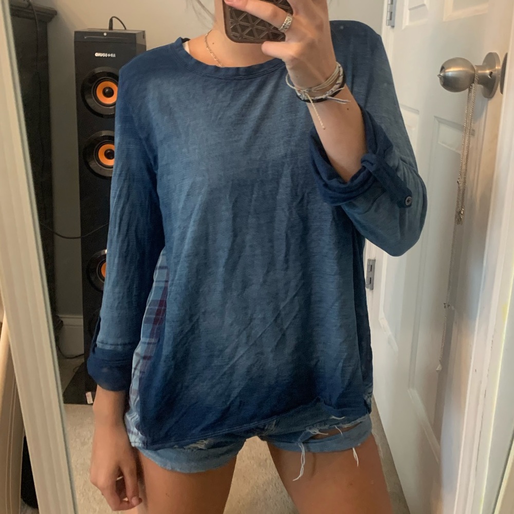 Anthropology faded blue top